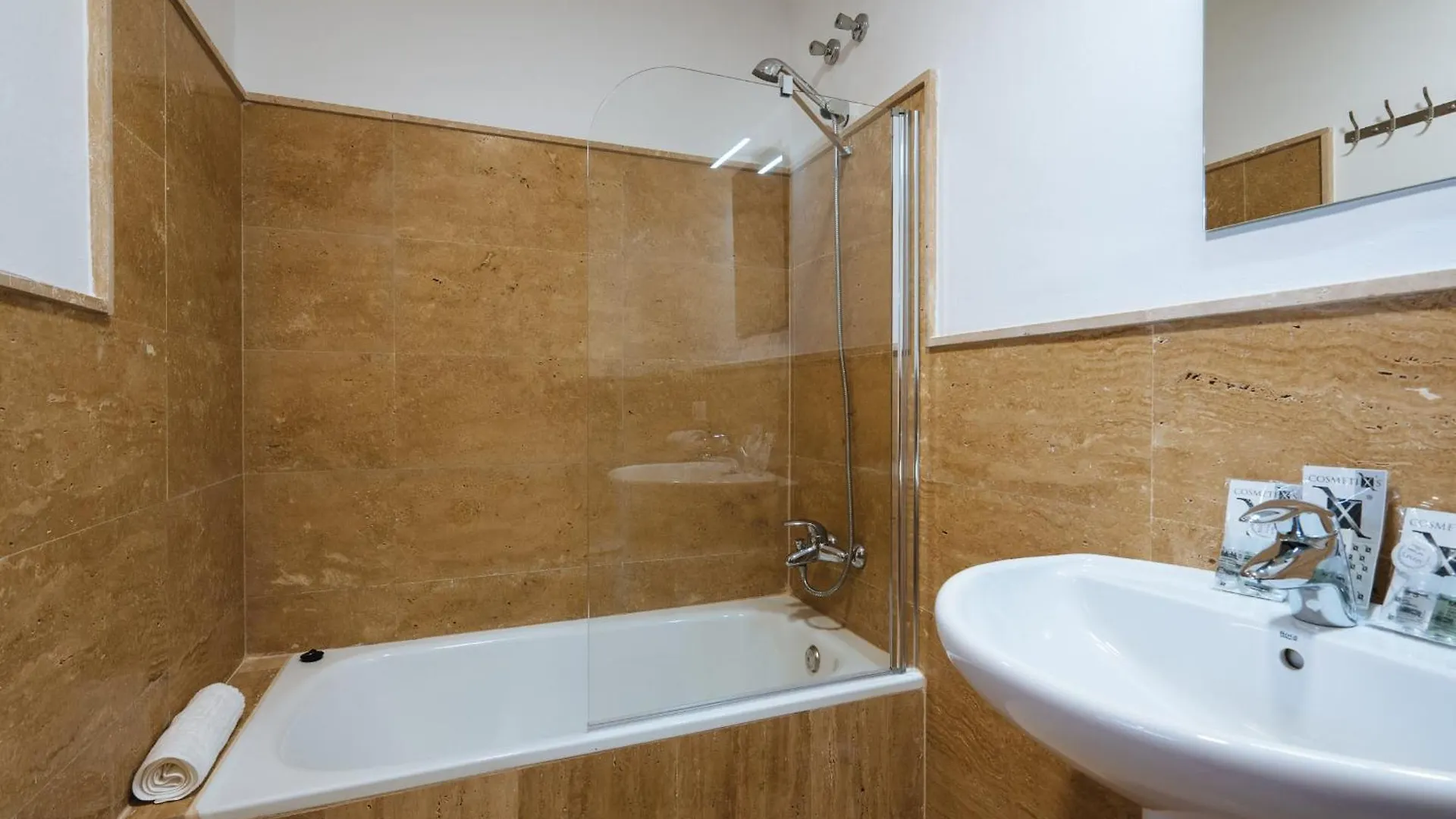 Luxury Villa In Sevilla - Pool, Terrace & Gameroom Montequinto 0*,