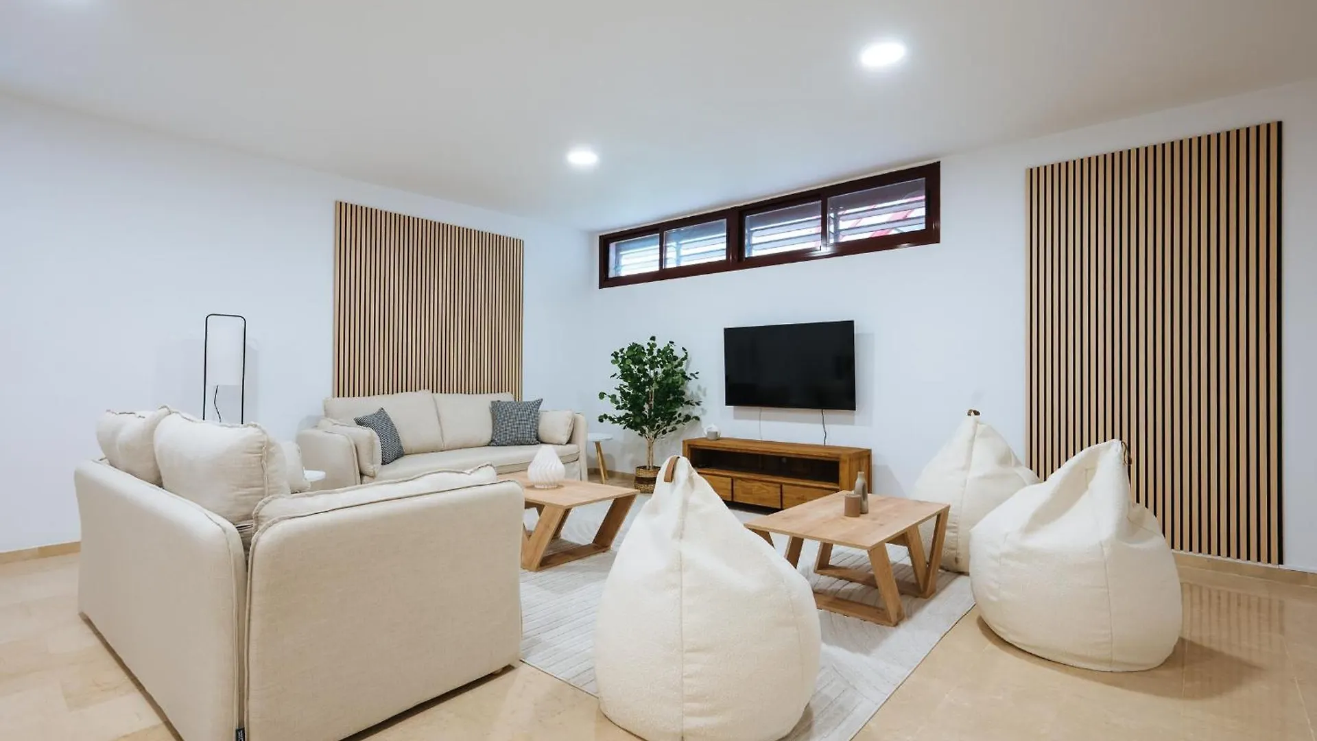 Luxury Villa In Sevilla - Pool, Terrace & Gameroom Montequinto