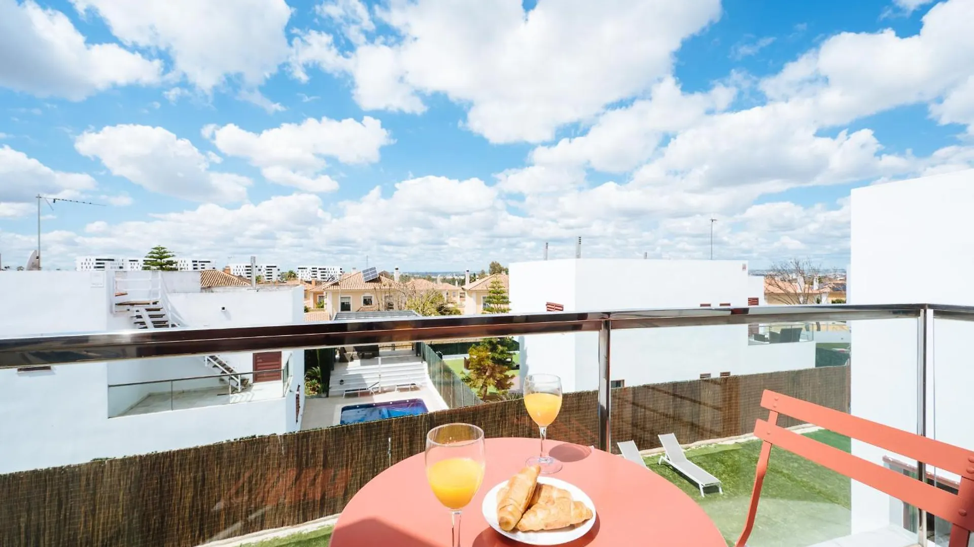 Luxury Villa In Sevilla - Pool, Terrace & Gameroom Montequinto 0*,